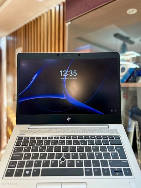 HP ELITEBOOK 735 GAMING