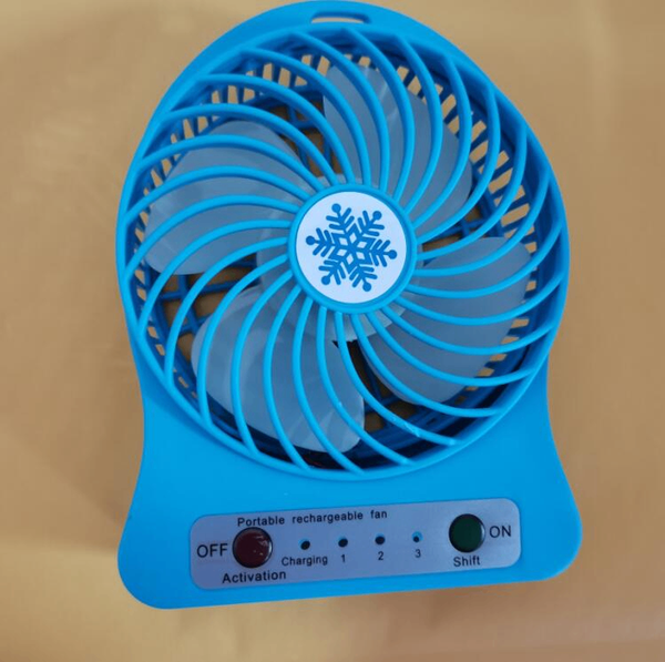 Hand fan