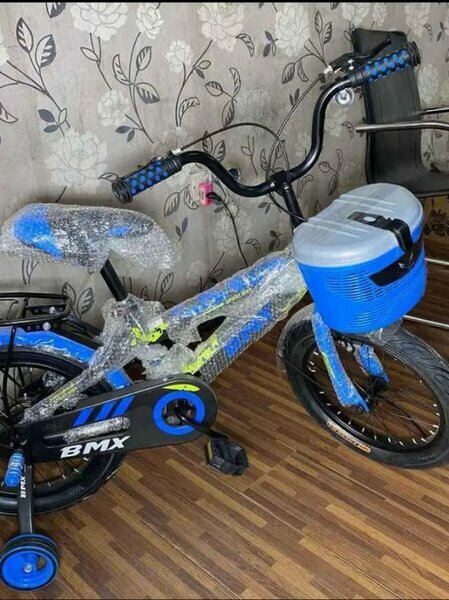 Vélo BMX enfant bleu neuf