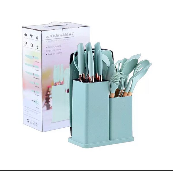 Silicone kitchen set with board