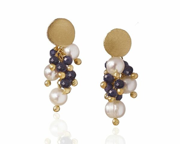 Artificial earrings