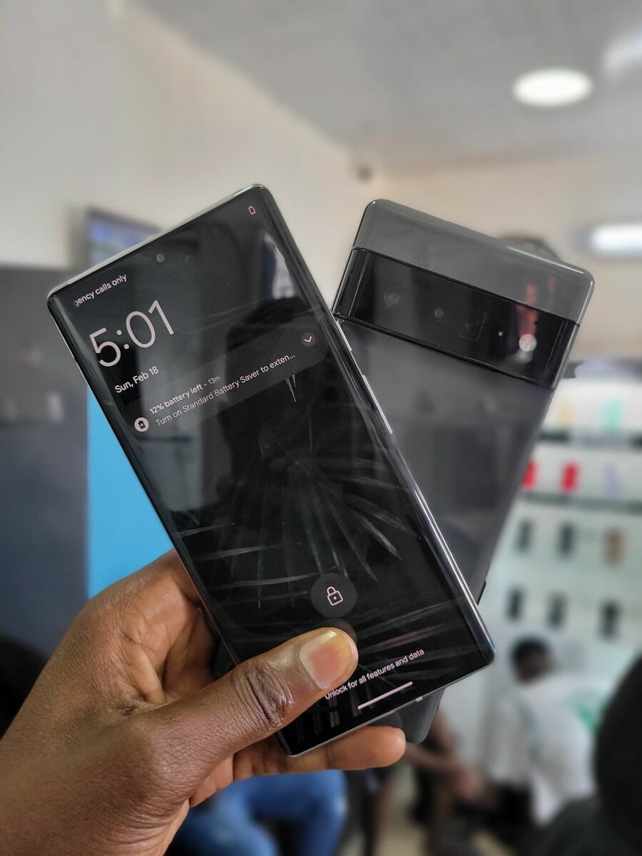 Google Pixel 6pro 256gb strong battery & in excellent condit