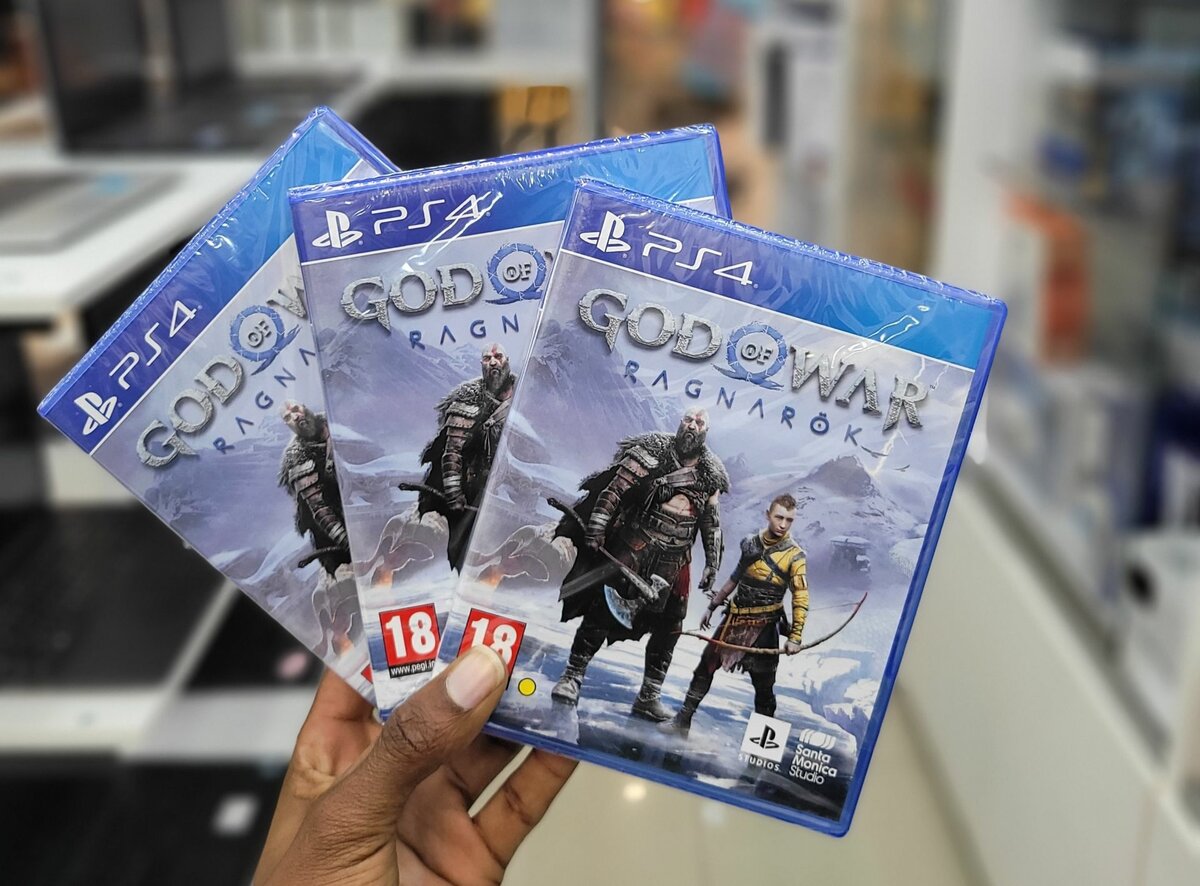 GOW RAGNAROK  /  PS5