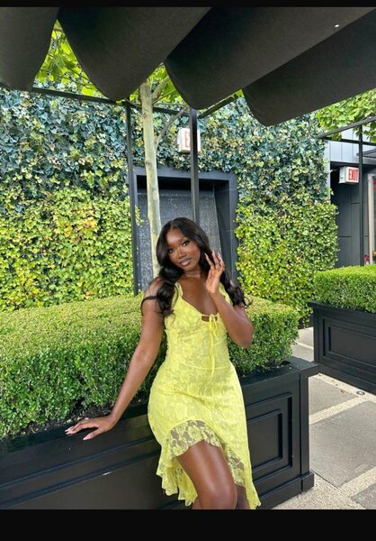 Robe élégante d'été