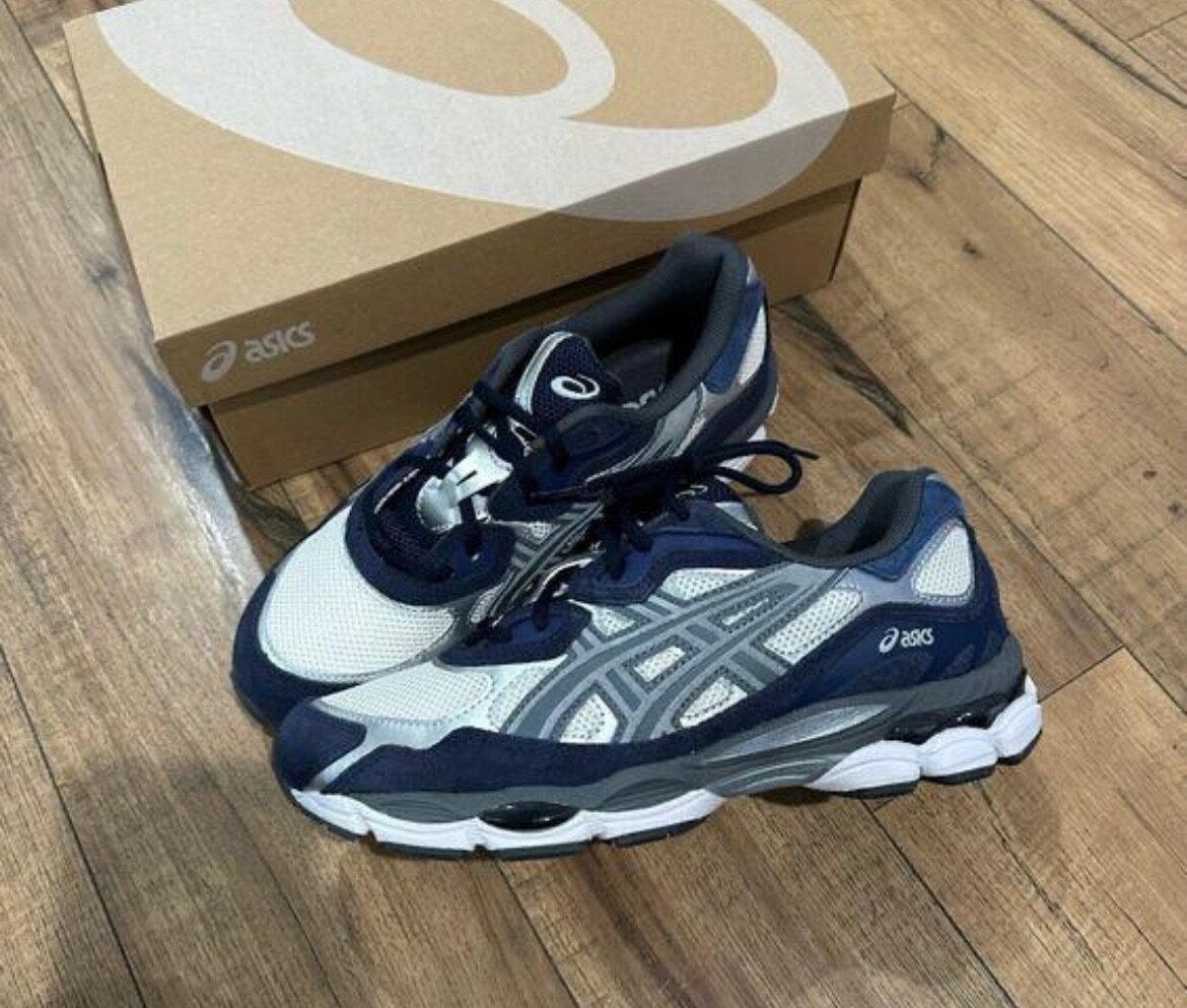 ASICS kayano