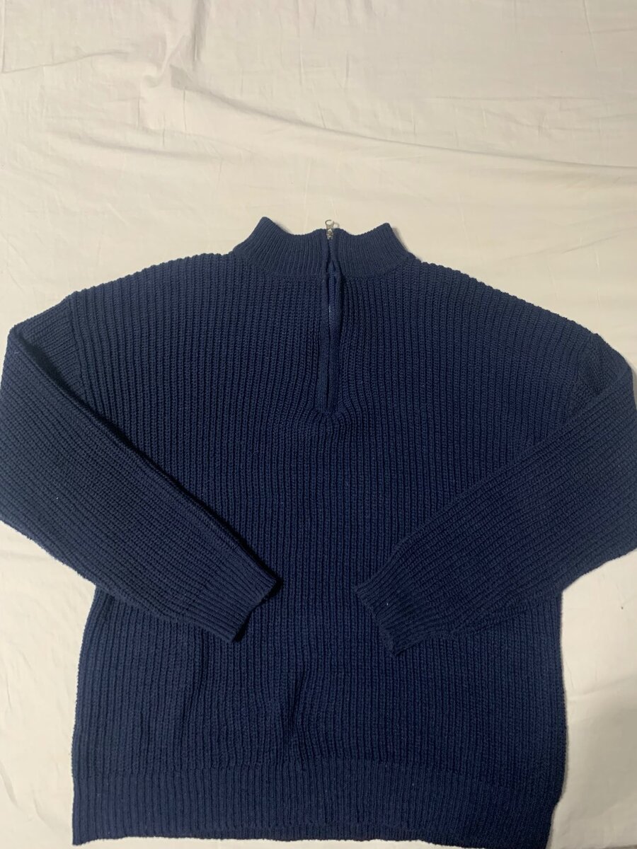 Свитер-полузамок