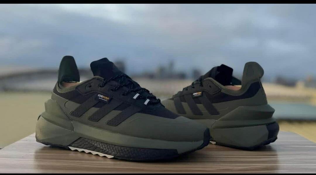 Baskets sport élégantes Adidas