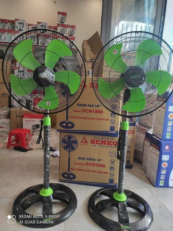 Standing fan
