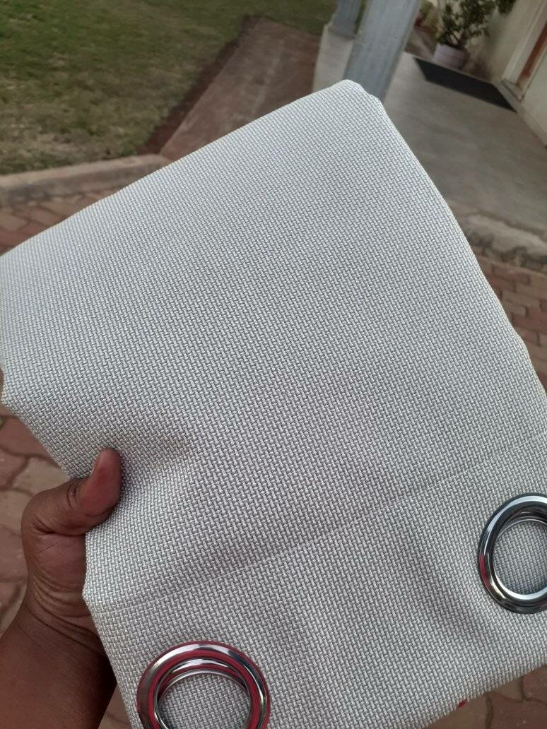 BEAUTIFUL QUALITY CURTAINS 