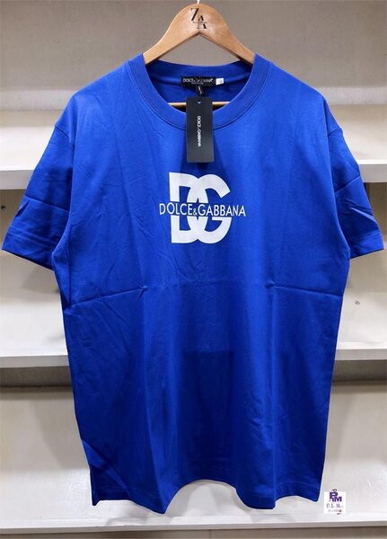 T-shirt stylé et tendance