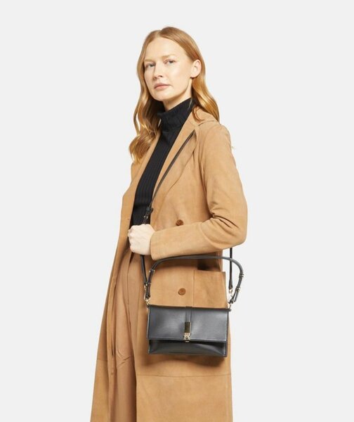 Tommy H Black Leather Handbag