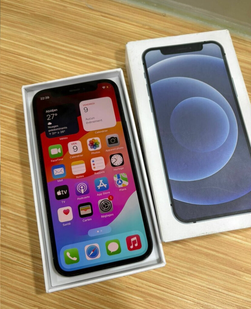 iPhone 12 - 64 Go Noir Neuf