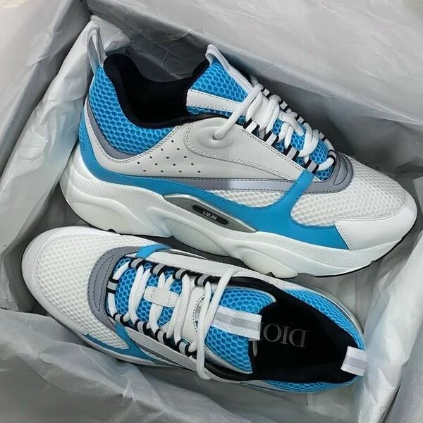 Sneakers modernes et élégants