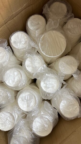 Бумажные стаканчики двухслойные