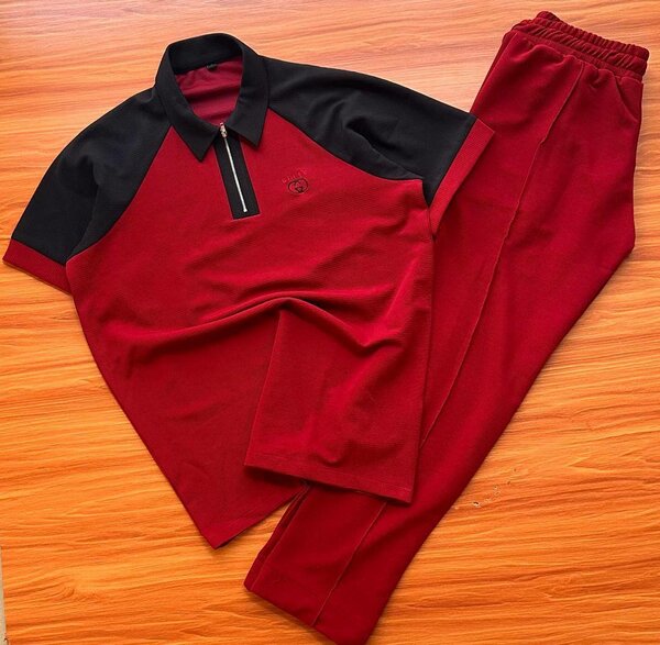 DESIGNER TOP AND DOWN