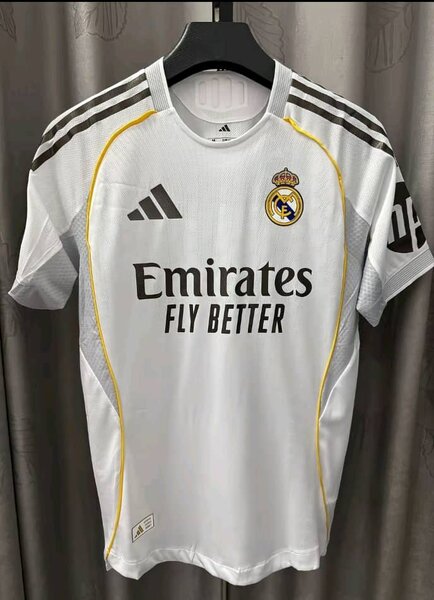 Maillots de football Real Madrid