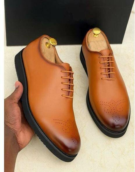 Chaussures élégantes homme cuir