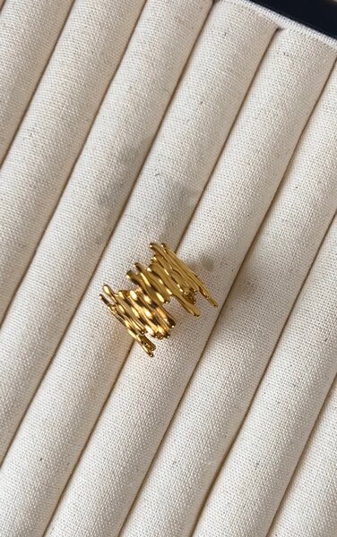 Bague en or unique