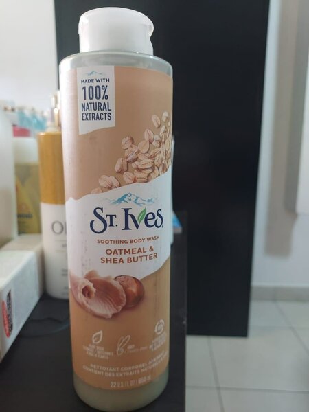 St. Ives Oatmeal Body Wash