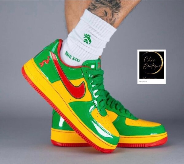 Sneakers colorés jaunes et verts