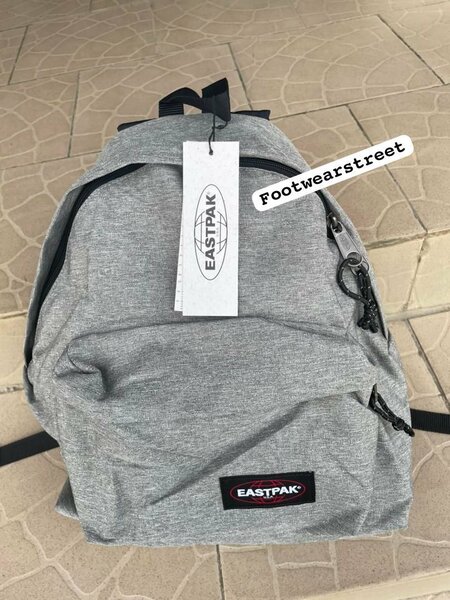 Sac à dos Eastpak gris