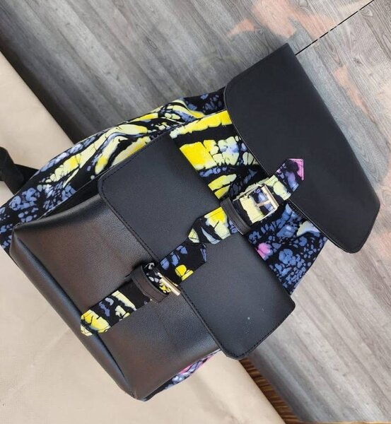 Sac à dos élégant en cuir
