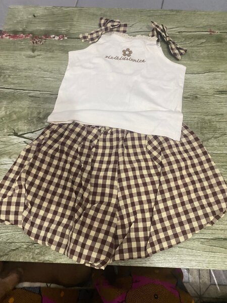 Robe enfant à carreaux