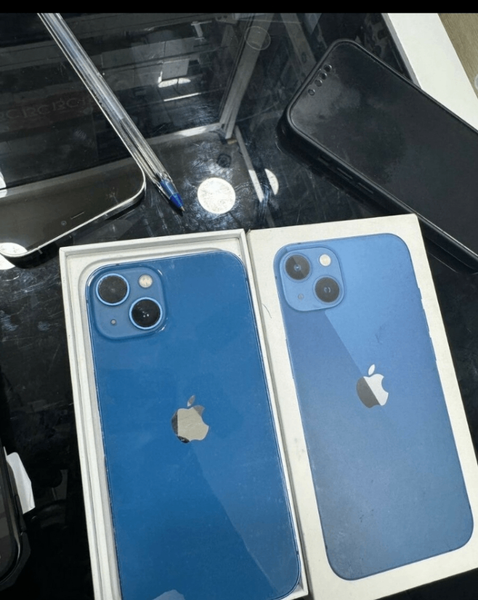 iPhone 13 Bleu 128 Go