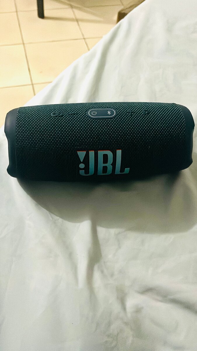 JBL Charge 5 Portable Speaker