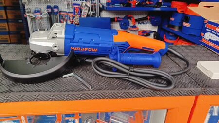 Meuleuse 1800W Wadfow