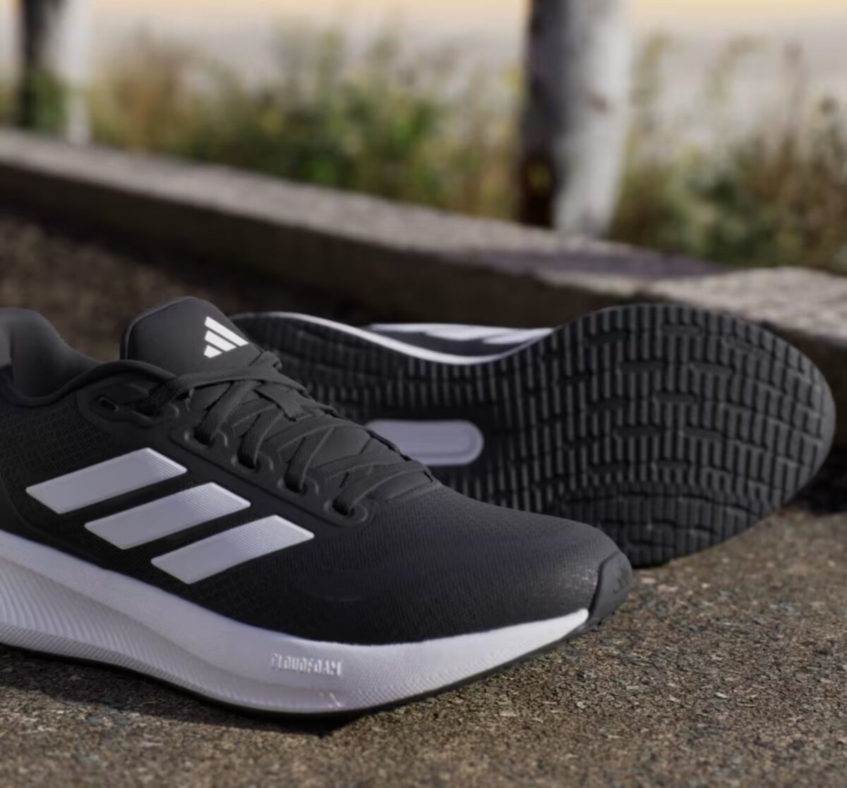 Кроссовки Adidas женские, размеры: 37/38