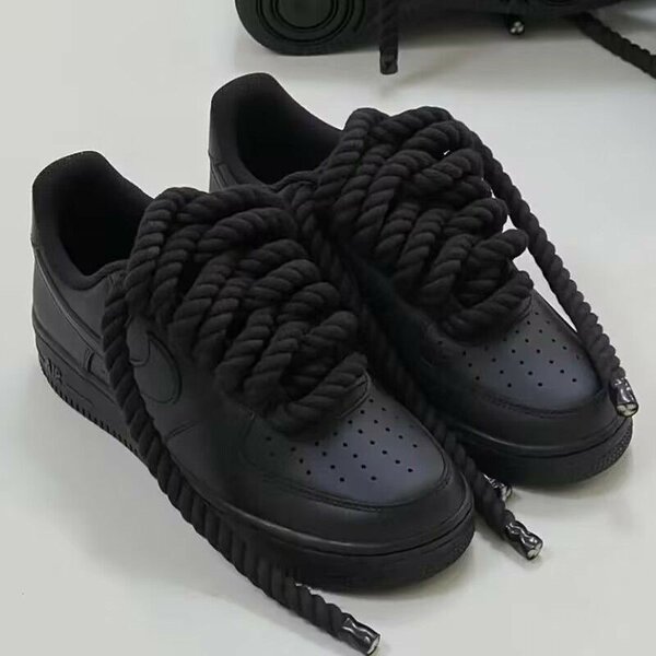 Sneakers à lacets épaissis