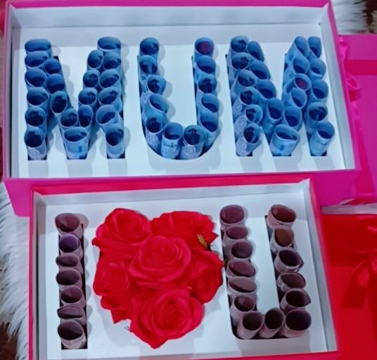 Money Bouquet Gift box