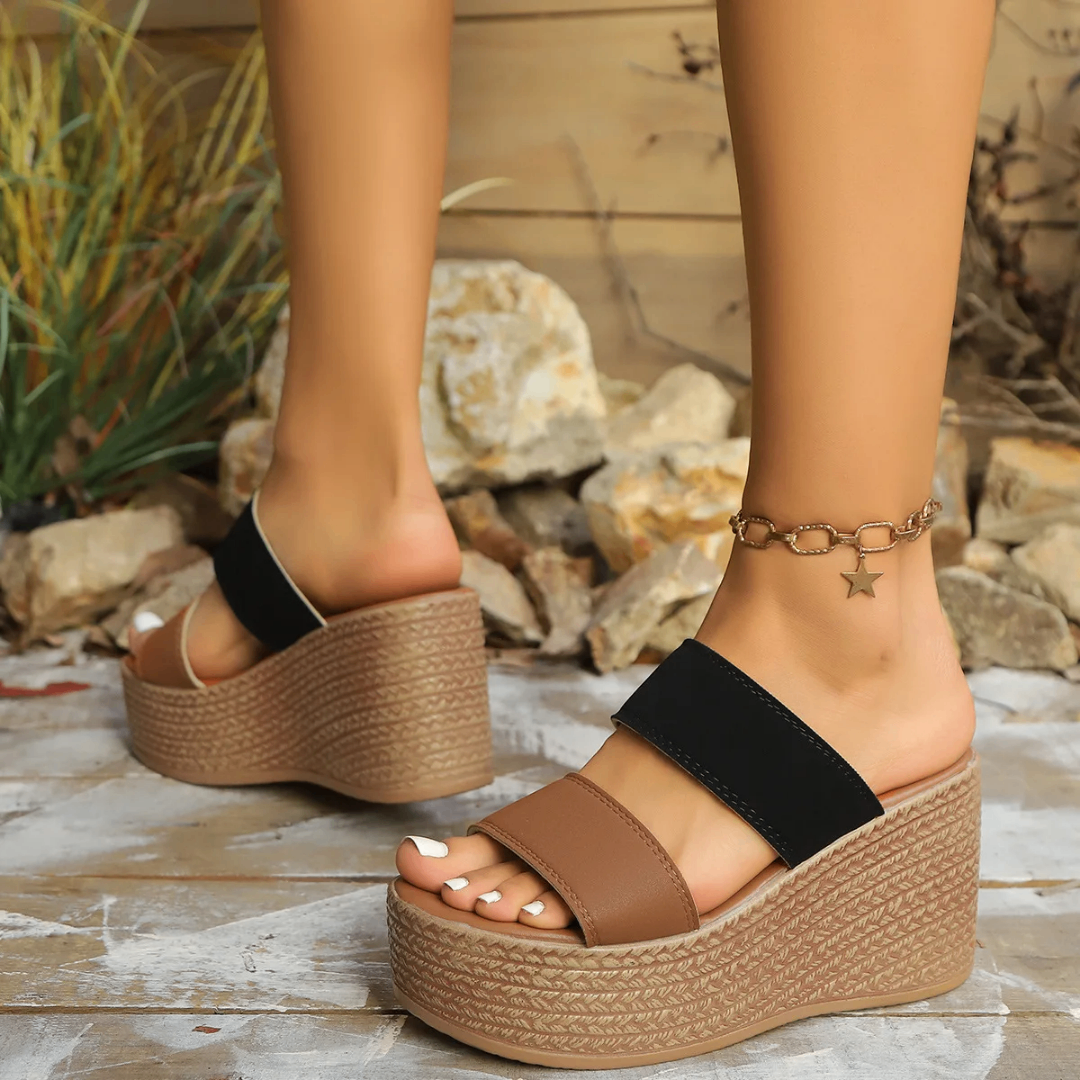 Sandales Compensées Élégantes