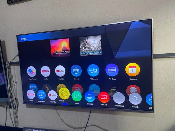 Télévision LED Ultra HD