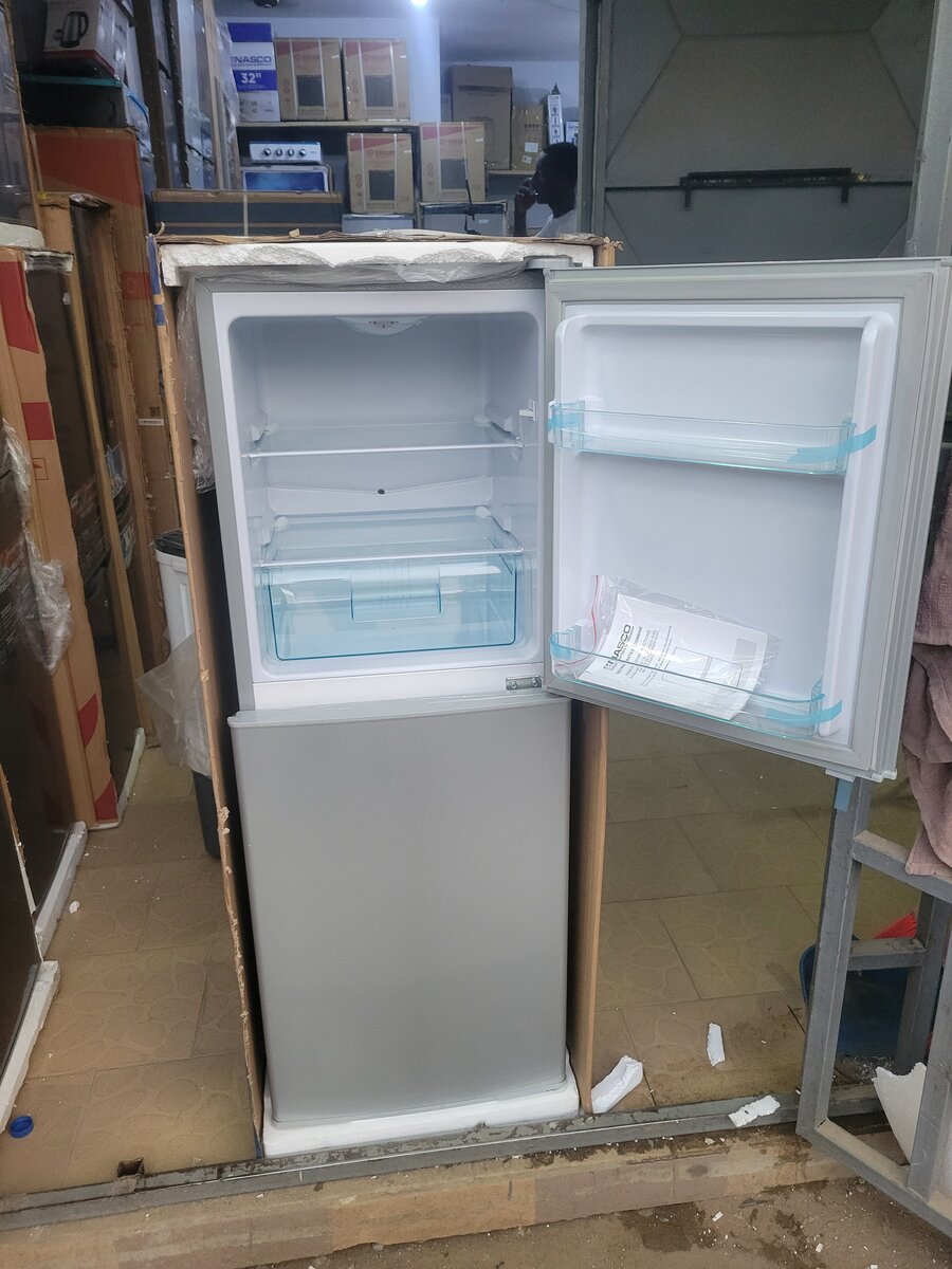 Réfrigérateur nasco 138litre 2 Battants