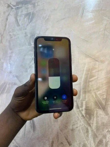iPhone XR 64Go