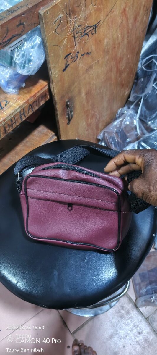 Sacoche bandoulière en cuir