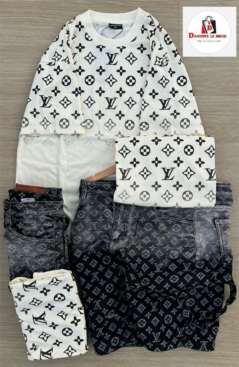 Ensemble T-shirt et Jean Stylé