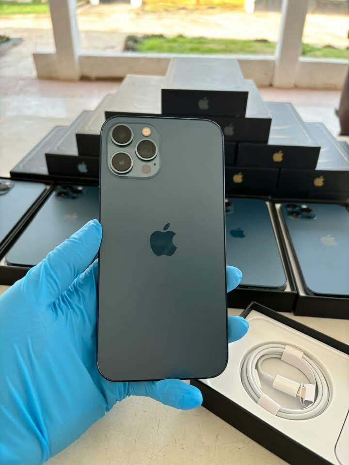 Original uk Used and brand New iphones for sale