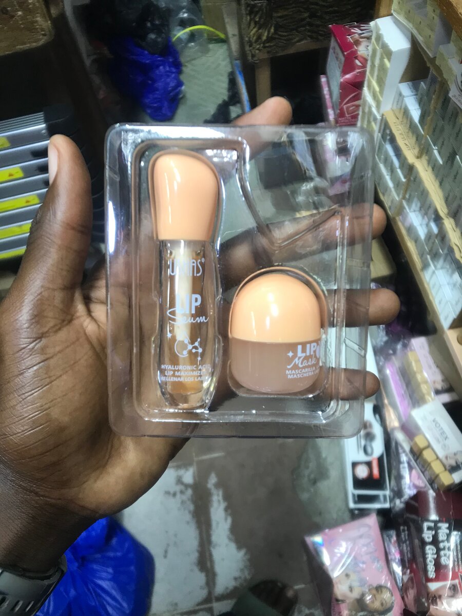 Ensemble Lip Plump & Masque Ushas