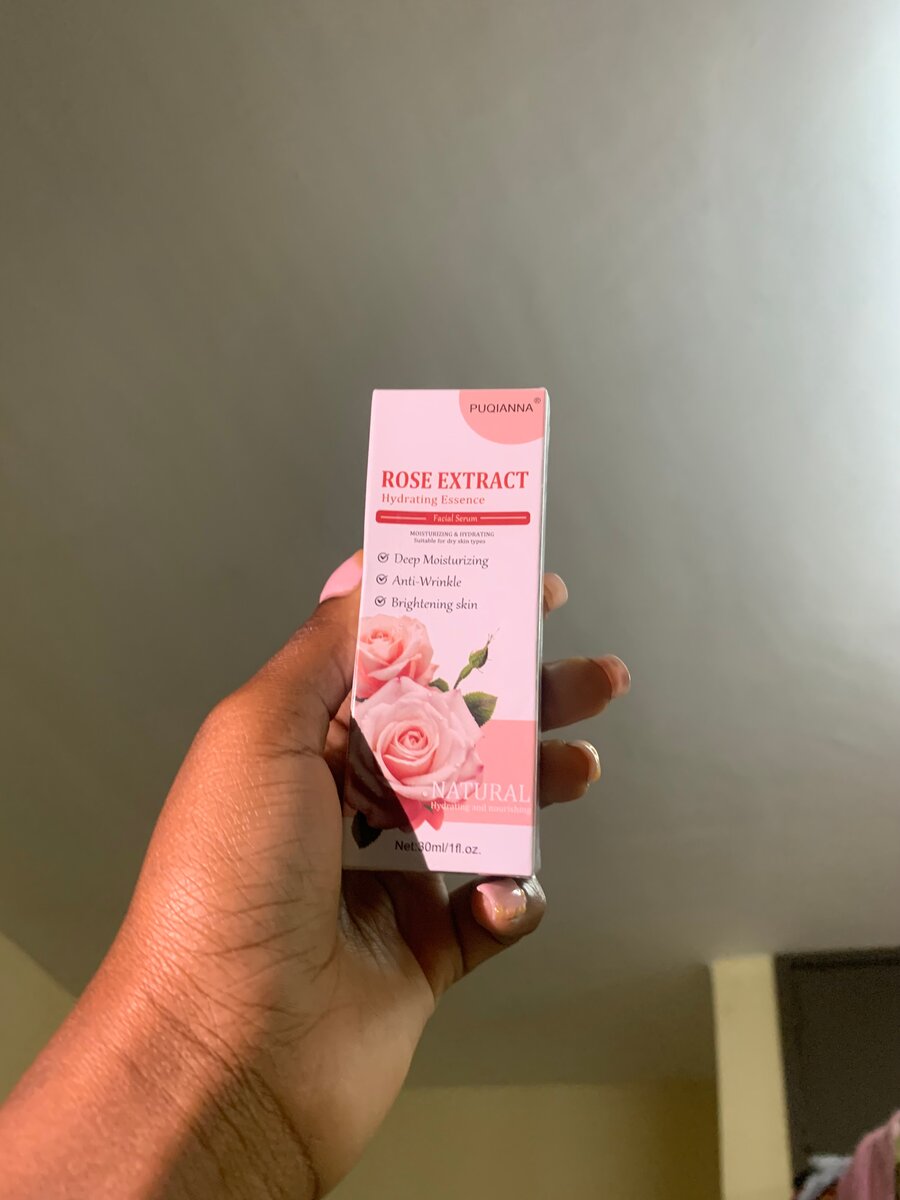 Sérum hydratant à l'extrait de rose