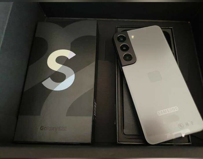 Samsung Galaxy S22 5G