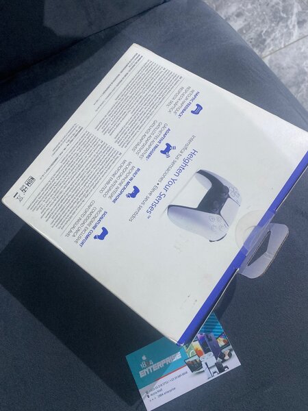 PLAY STATION 5 CONTROLLER