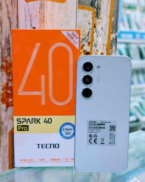 Tecno Spark 40 Pro Smartphone