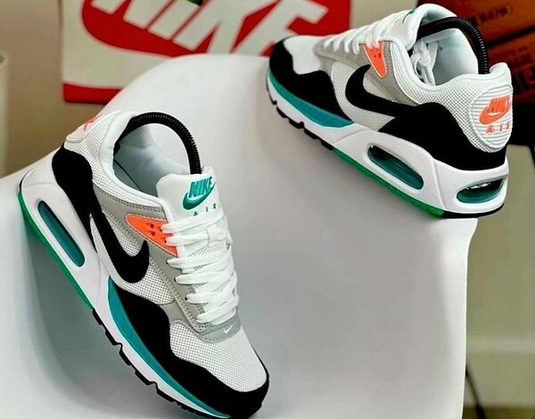 Baskets Air Technologie Nike