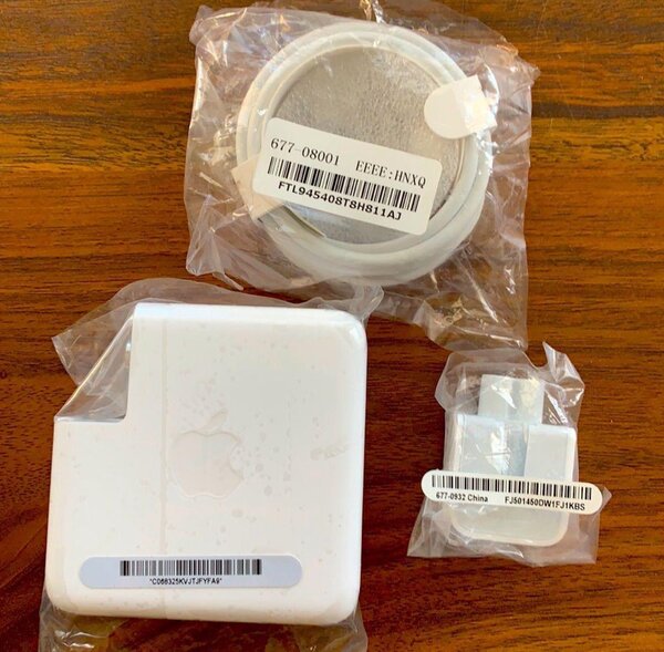 Apple MacBook Charger