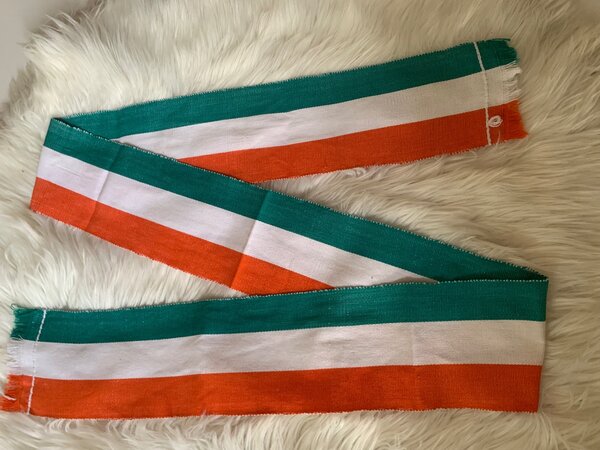 Écharpe Traditionnelle Colorée
