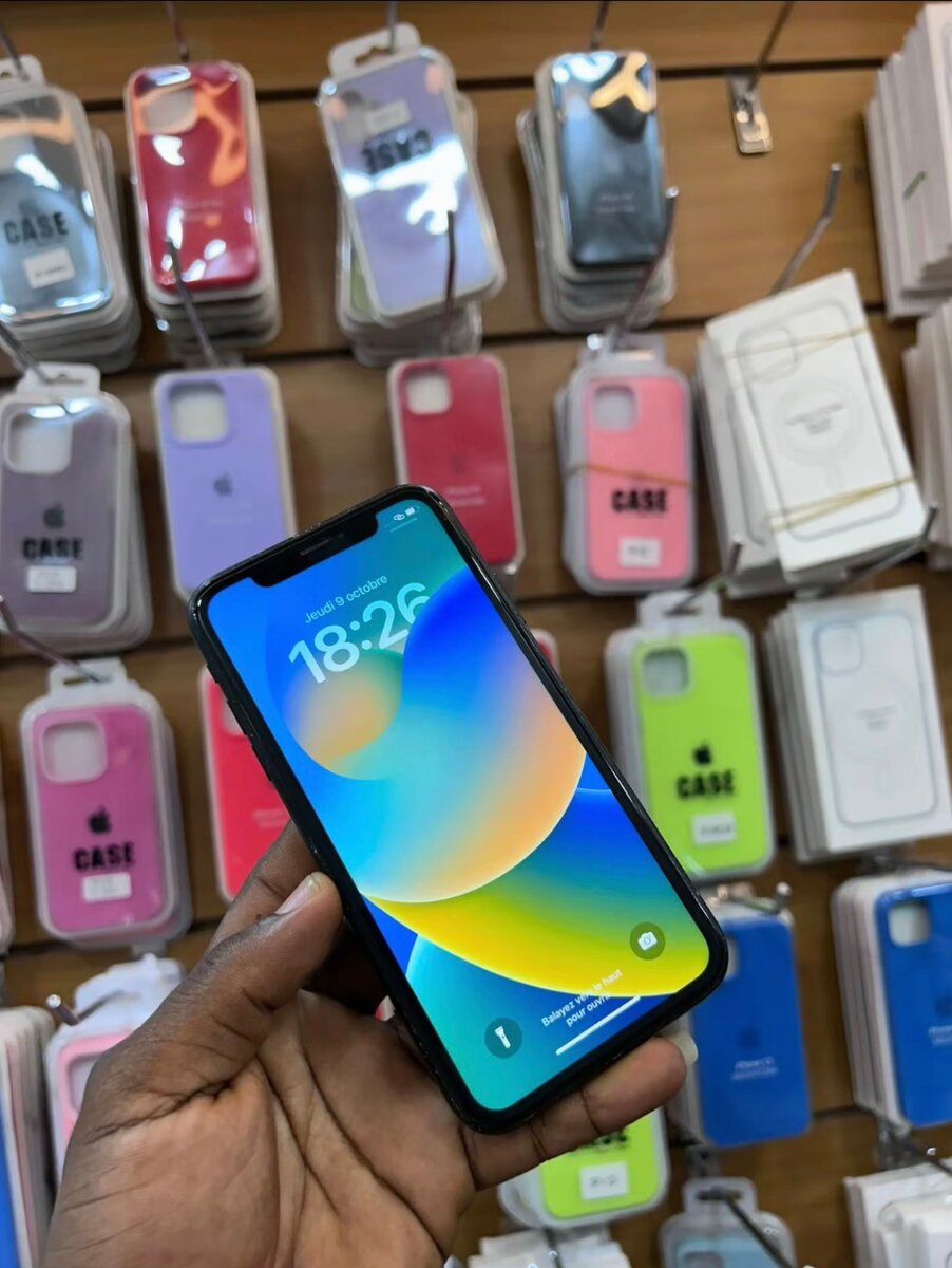 Coque iPhone élégante noire