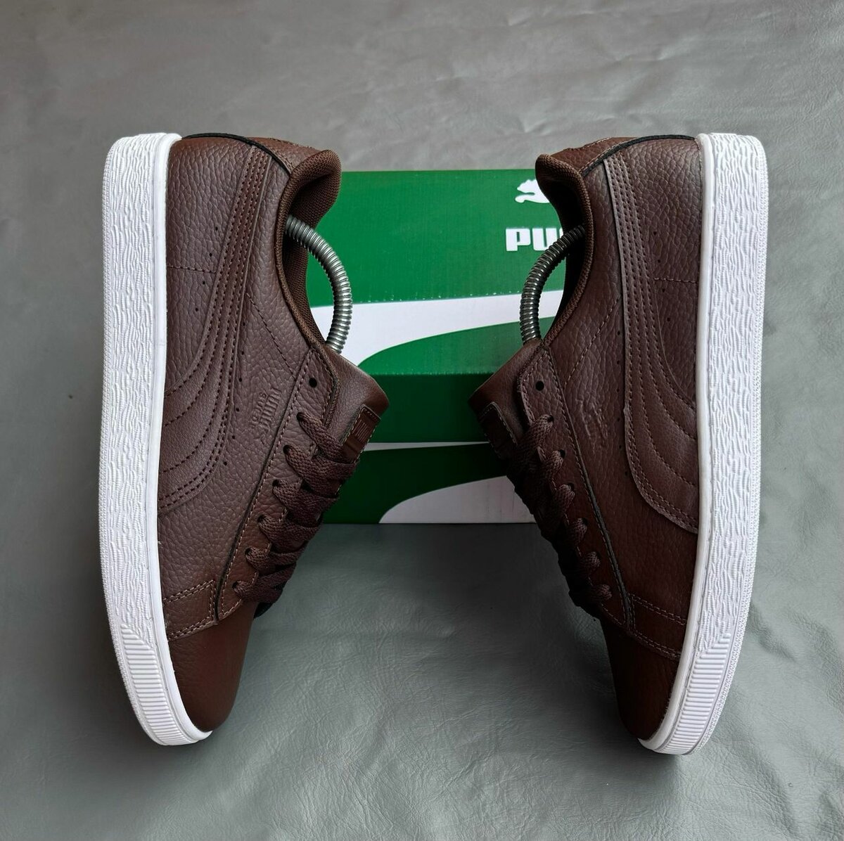 Chaussures marron Puma